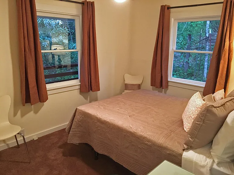 1425 Foothill Blvd — Photo 7