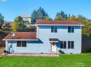 1729 5th St, Astoria, OR 97103