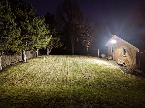 3rd image of 15490 Kurtwood Dr