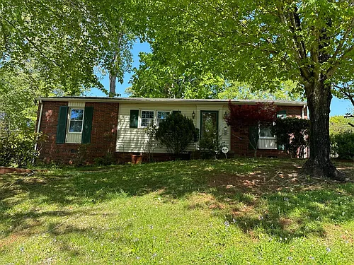 2716 McKinney St Photo 1