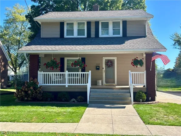 520 S Silver St, Louisville, OH 44641