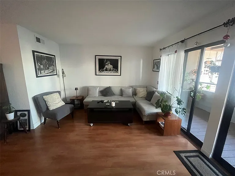 191 Calle Mayor — Photo 3