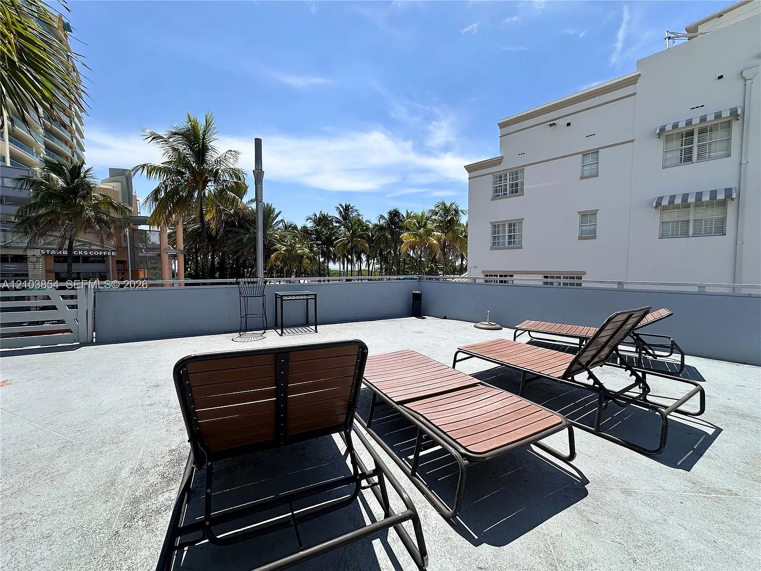 1446 Ocean Dr Co-Op Apts — Photo 3