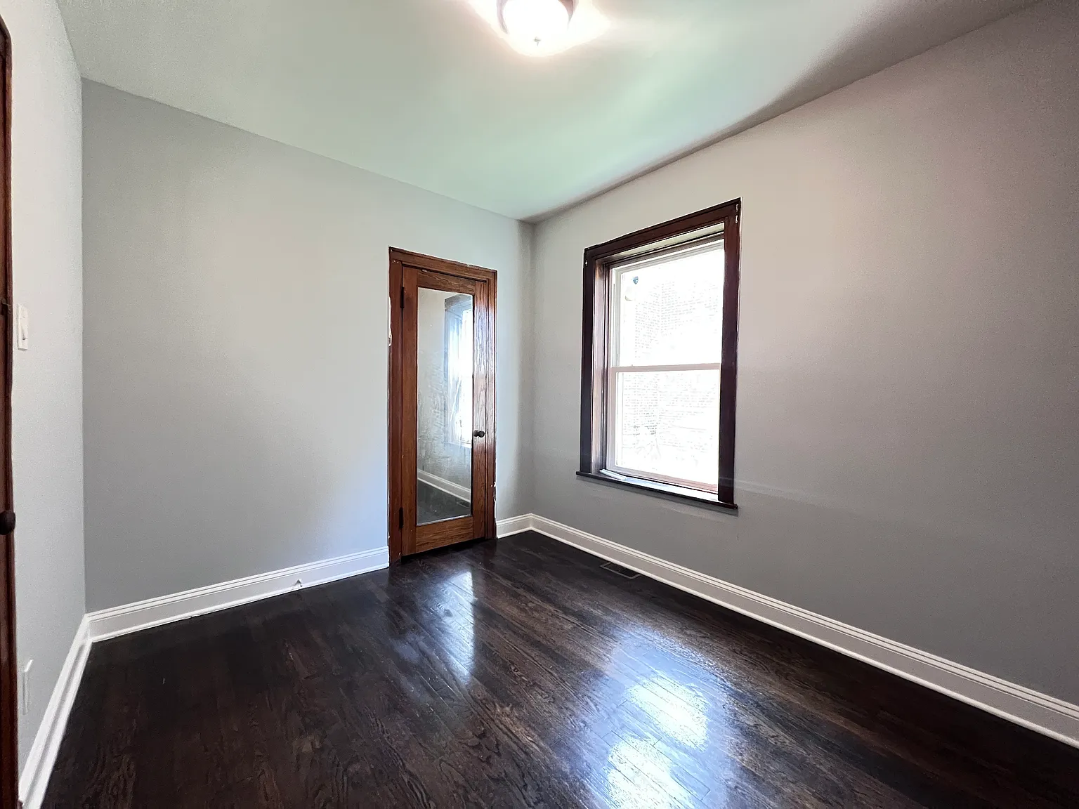 3 bed, $1,800 — Photo 4