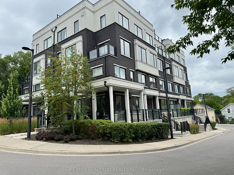 100 Alex Gardner Cir #5 — Photo 1