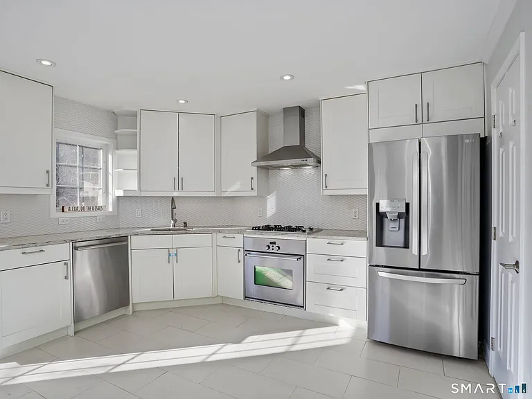 61 Riverside Ave #1 — Photo 6