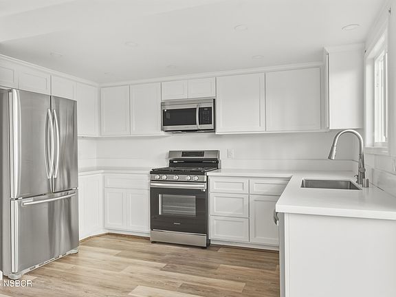 4th image of 443 E Park Ave Unit 3