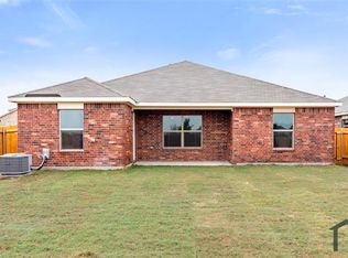 3006 Winscott Ln, Forney, TX 75126