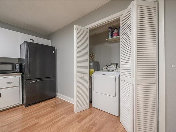 5th image of 3415 E Diana St