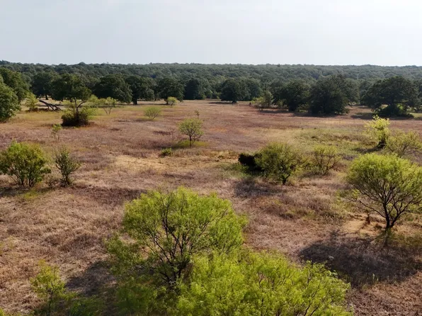 8 Wilson Rd, Perrin, TX 76486