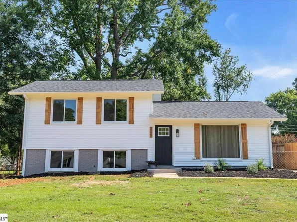 205 Brookmere Rd, Simpsonville, SC 29681