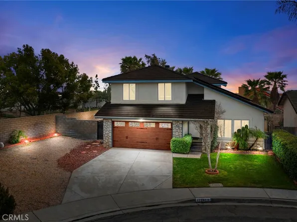 17293 Lakeview Ct, Fontana, CA 92336