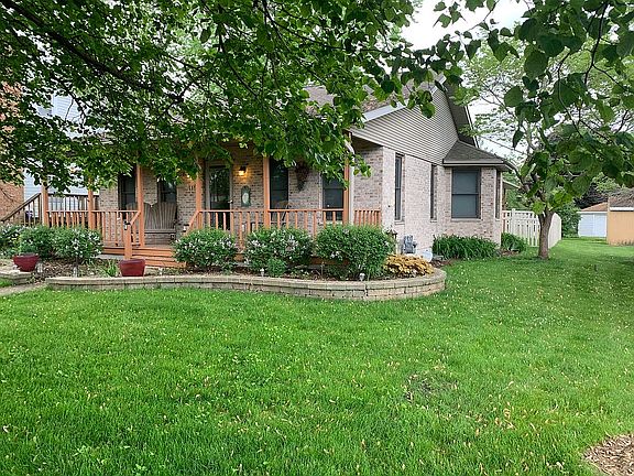 North side w/ Back Fence