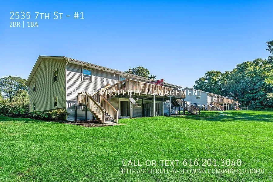 2535 7th St - Unit #1 2 Bedroom/1 Bathroom — Photo 4