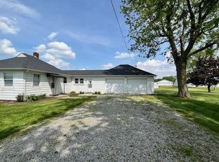 17926 McNabb Rd, Spencerville, IN 46788