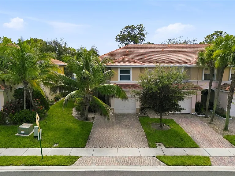 402 Seminole Palms Dr #402 — Photo 33