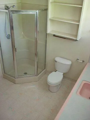 Shared double bath and shower
