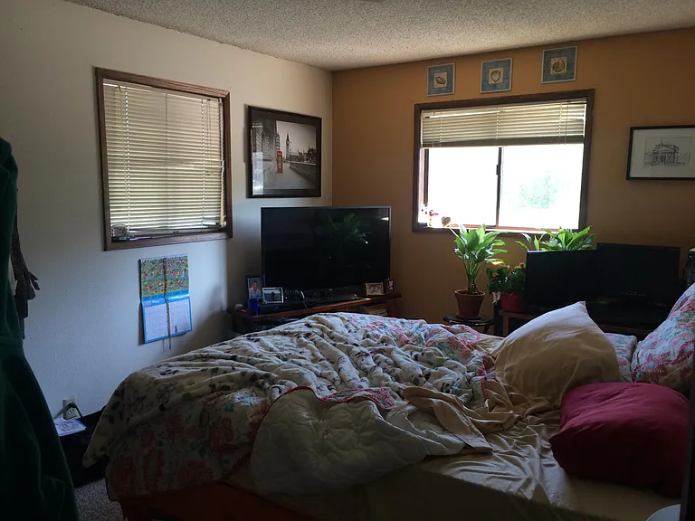 1538 NW Turner Dr #1538 — Photo 3