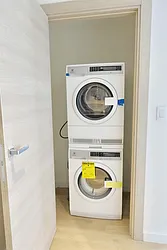 Rented by R New York