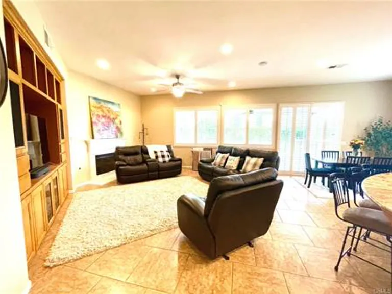 33845 Rustridge St — Photo 7