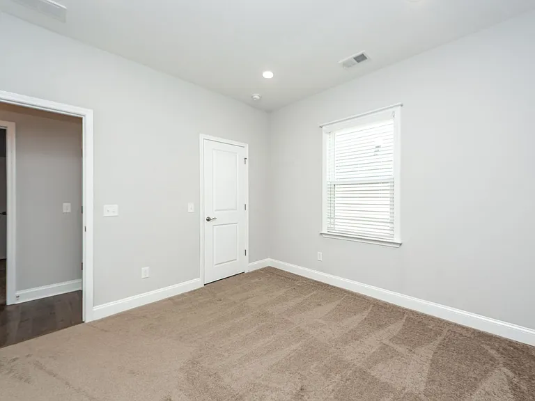 177 Hayworth Rd — Photo 54