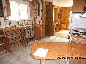 other side of kitchen