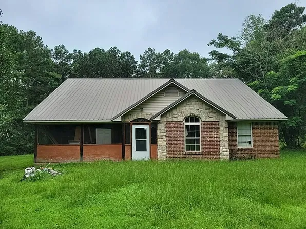 68 Ogden Rd, Broken Bow, OK 74728