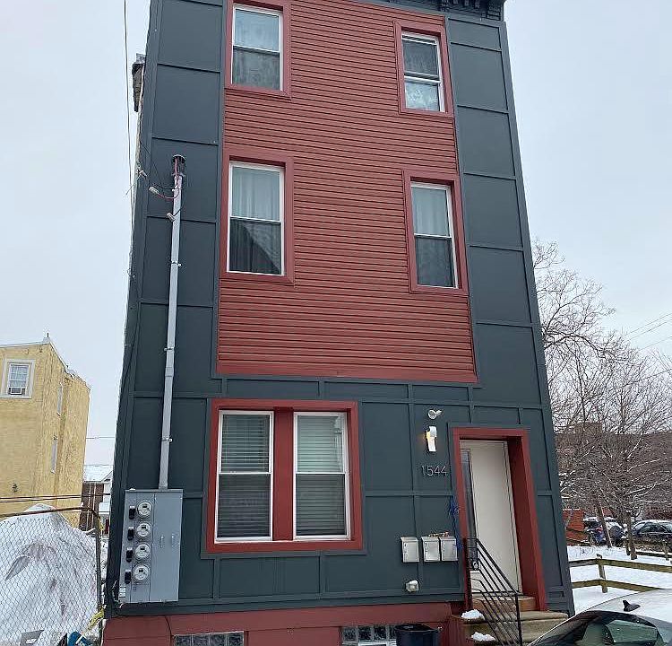 1st image of 1544 N 7th St #1