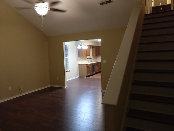 5th image of 3615 Pimlico Dr