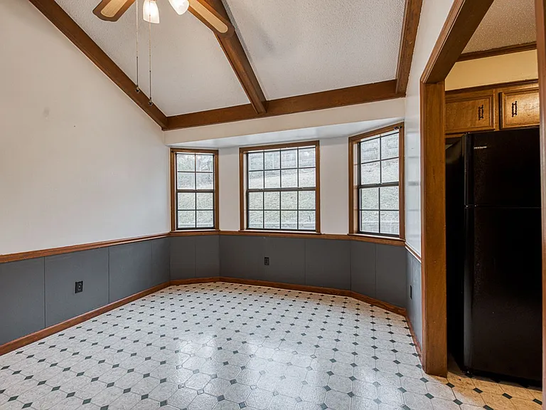 12119 Shawnee Forest Dr — Photo 8