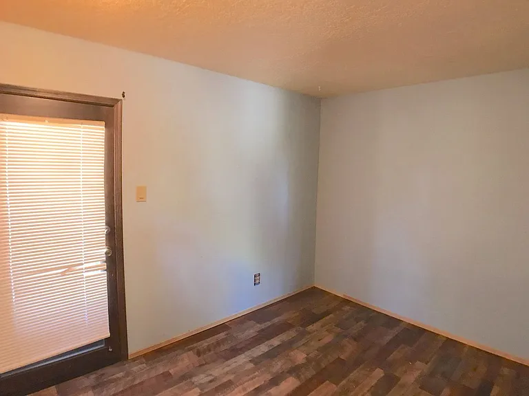 1099 Carmel Rd — Photo 18