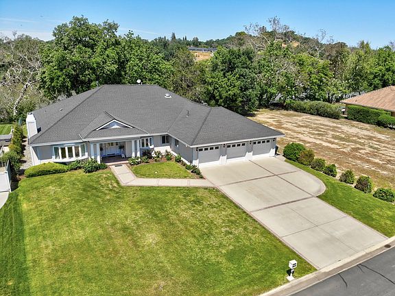 2nd image of 310 Agua Verdi Dr