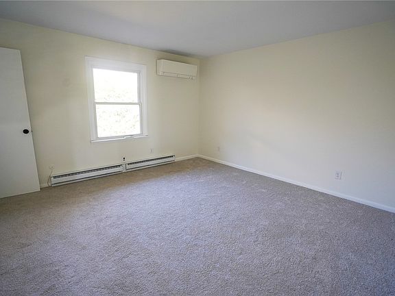 3rd image of 8746 Grubbs Rex Rd