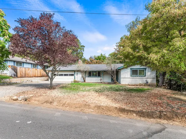 240 Gold Ter, Jacksonville, OR 97530