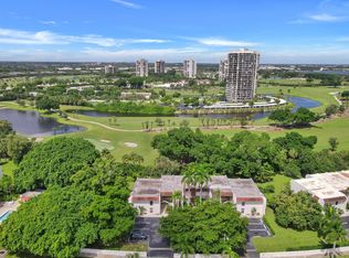 1739 Embassy Dr #202A, West Palm Beach, FL 33401