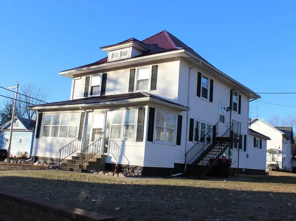 113 S Richmond Ave, Gillett, WI 54124