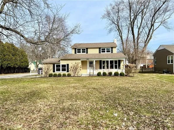 1309 Highland Rd, Sharon, PA 16146