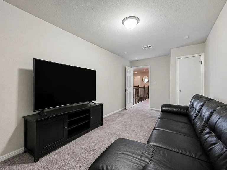 2304 S Lakeline Blvd #251 — Photo 27