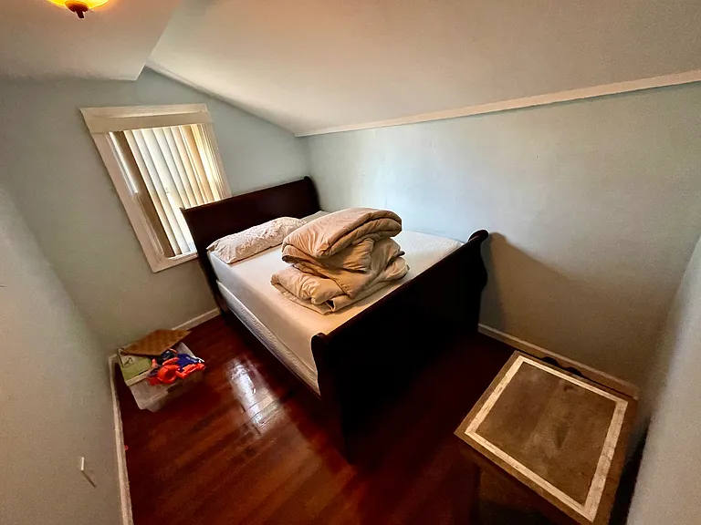 Walnut Ln — Photo 18