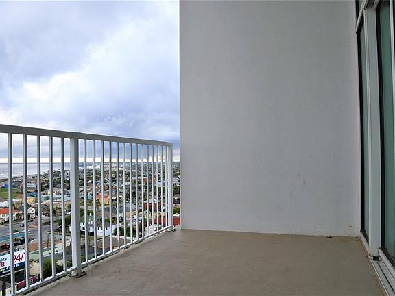 4th image of 500 Seawall Blvd Unit 1313