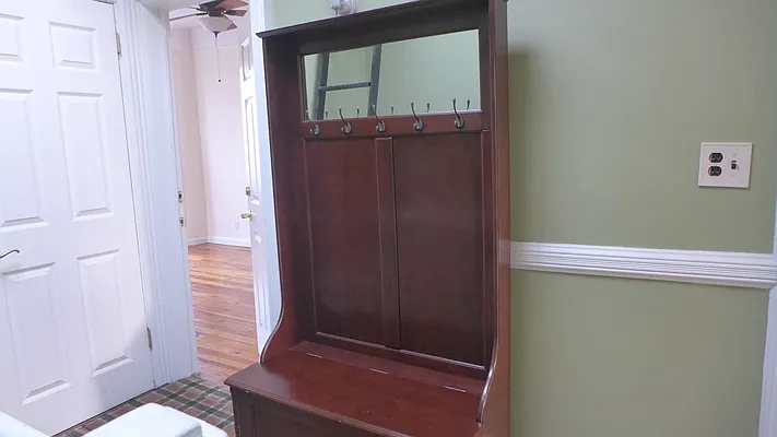 Rented by Garfield Realty  | media 38