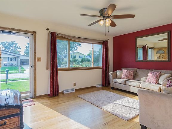 5th image of 2507 Prescott Dr