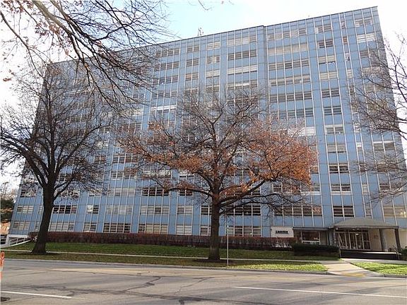 2nd image of 333 W Meyer Blvd APT 1106