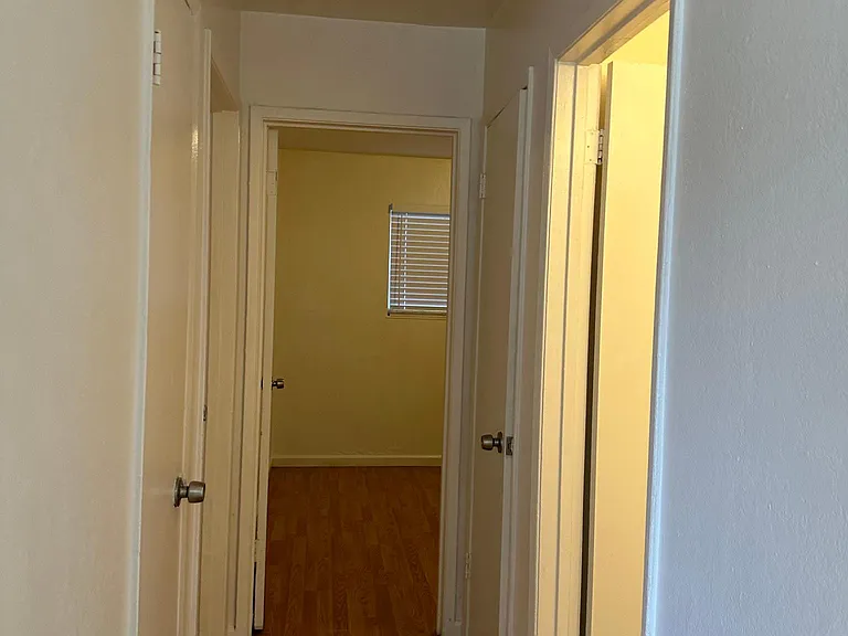 1944 Pennsylvania Ave #15 — Photo 4