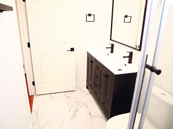 master bathroom dual sinks