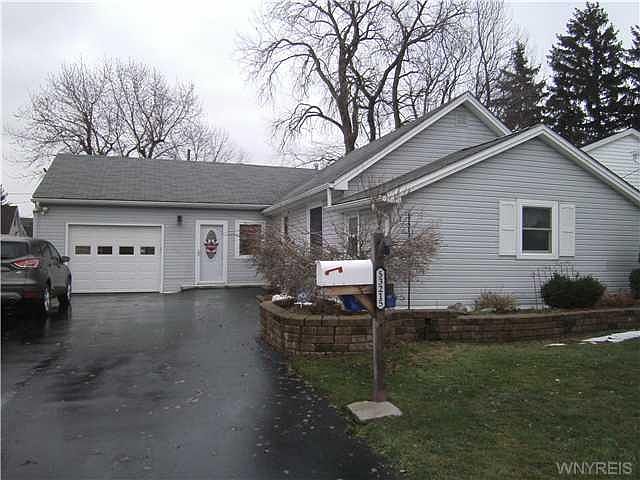 1st image of 3215 Woodlawn Ave