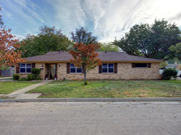 3000 Faye Dr, Richland Hills, TX 76118