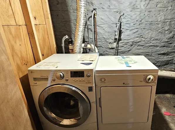 1250 Herkimer Street image 9 of 10