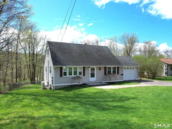 9 Colony Drive, Winchester, CT 06098