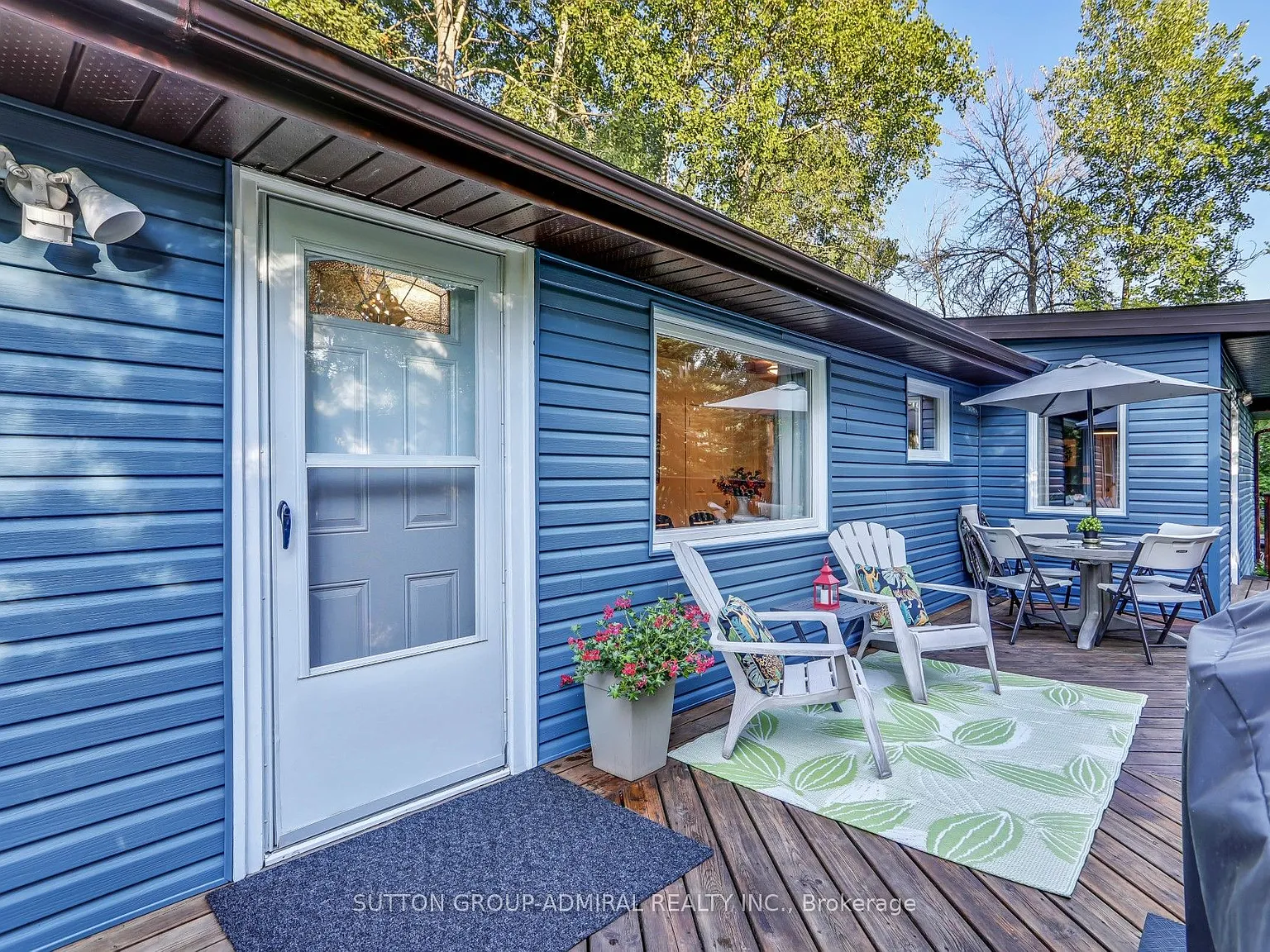 2 bed, $2,600 — Photo 2